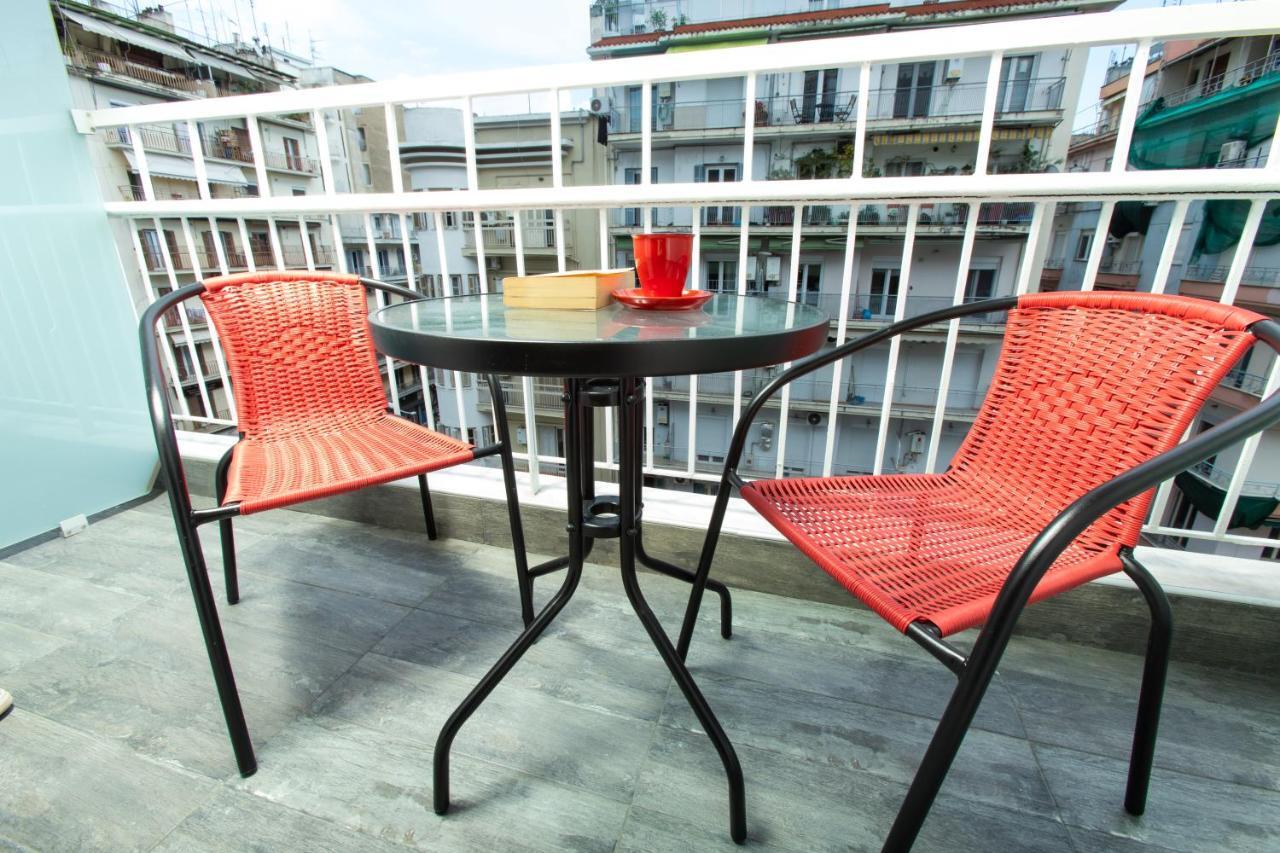 Downtown Luxury Boutique Suites : The Red Suite Thessaloniki Buitenkant foto